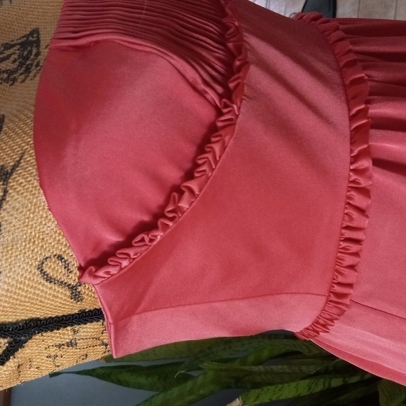 BCBG Dark Pink Watermelon Sateen Pleated Strapless Cocktail Dress NWT - Picture 4 of 14